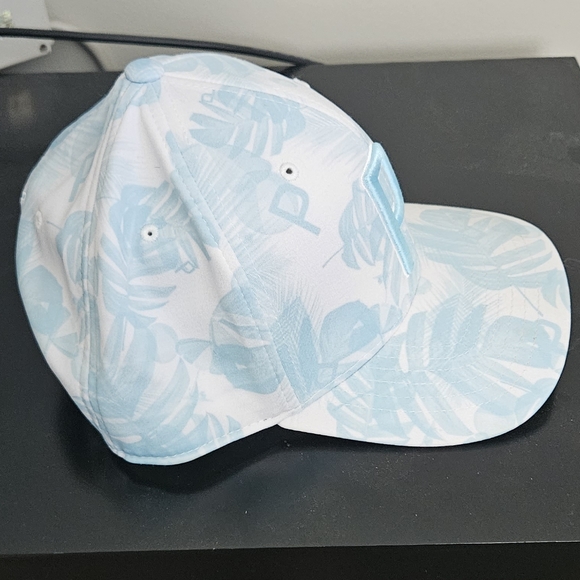 Puma Men's Hat in Light Blue and White - Picture 2 of 2